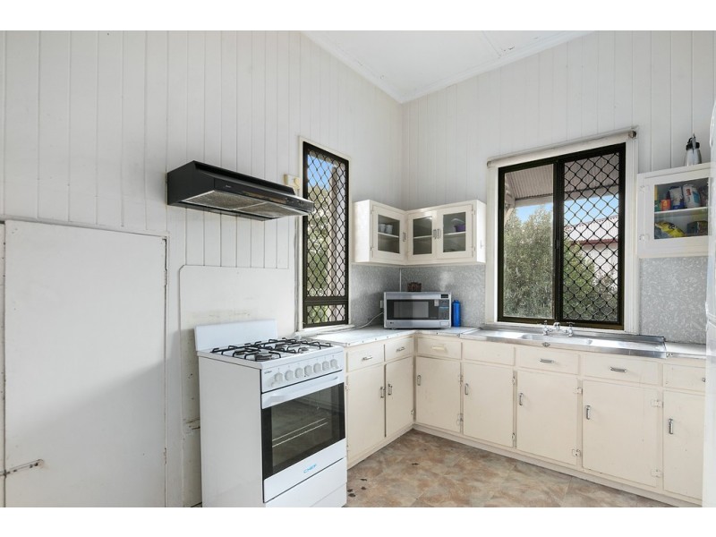 253 Fairfield Road, Fairfield QLD 4103