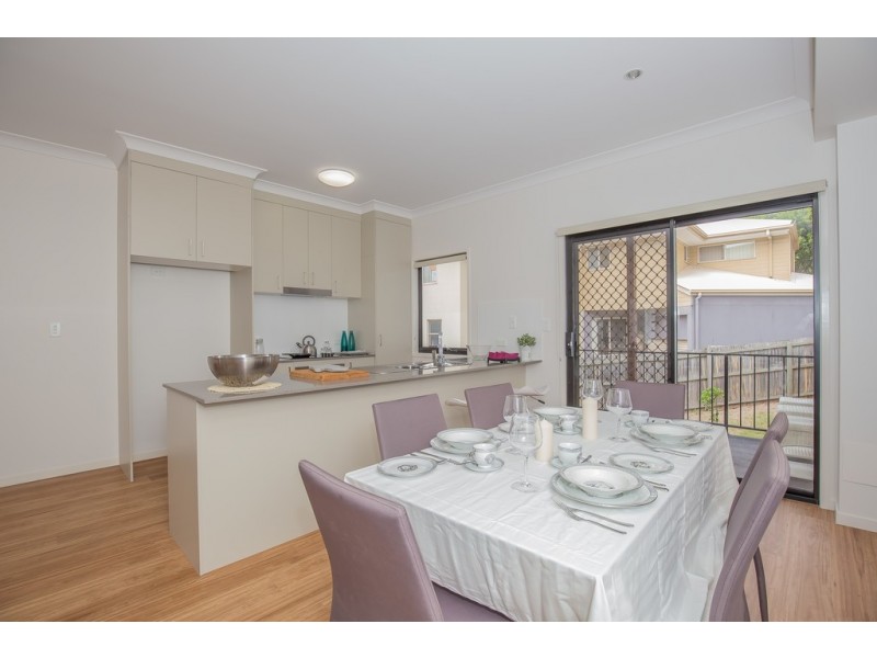 1/37 Manson Parade, Yeronga QLD 4104