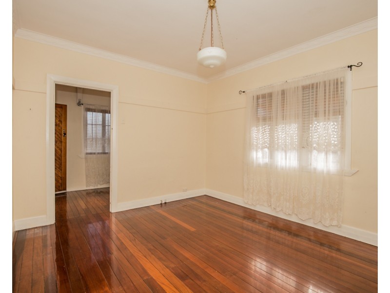 44 Chaucer Street, Moorooka QLD 4105