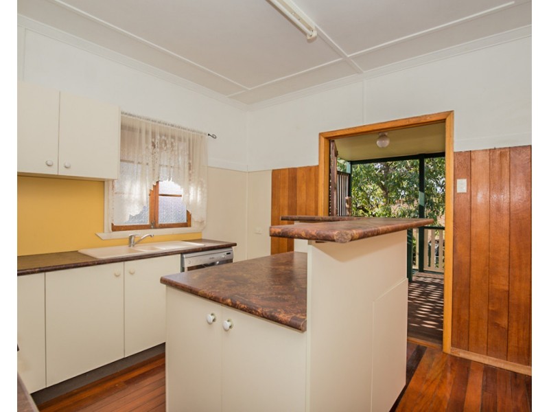 44 Chaucer Street, Moorooka QLD 4105