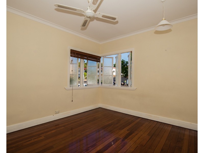 44 Chaucer Street, Moorooka QLD 4105