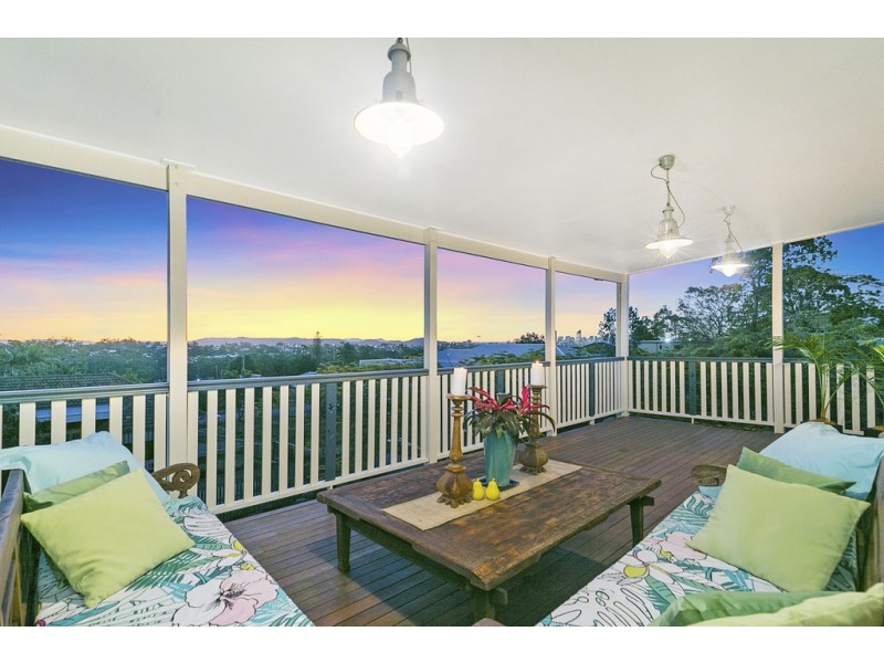 103 Fingal Street, Tarragindi QLD 4121