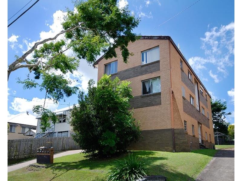 1/10 Cross Street, Fairfield QLD 4103