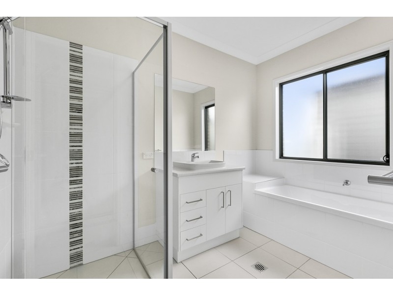 5 Nicholson Avenue, Salisbury QLD 4107