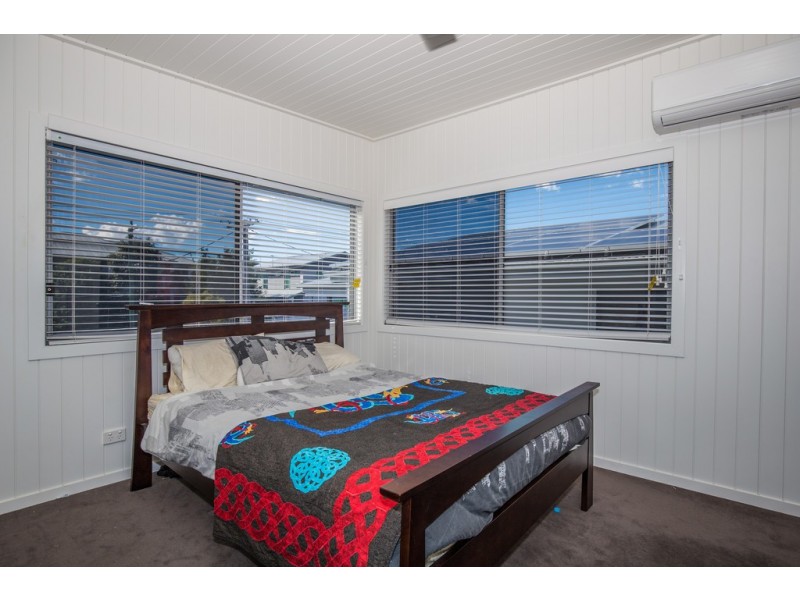 2/120 Samford Rd, Alderley QLD 4051