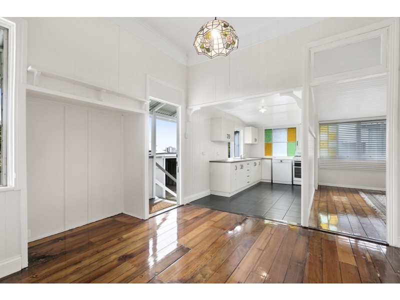 30 Young Street, Annerley QLD 4103