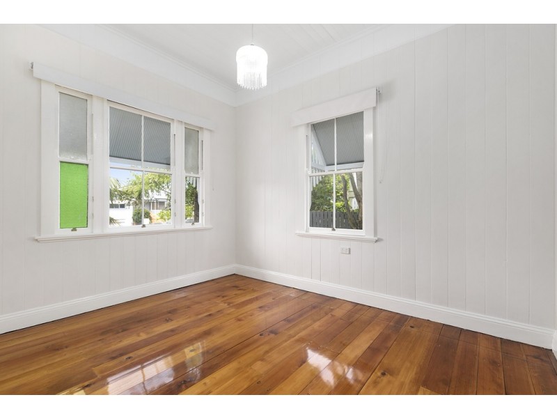 30 Young Street, Annerley QLD 4103