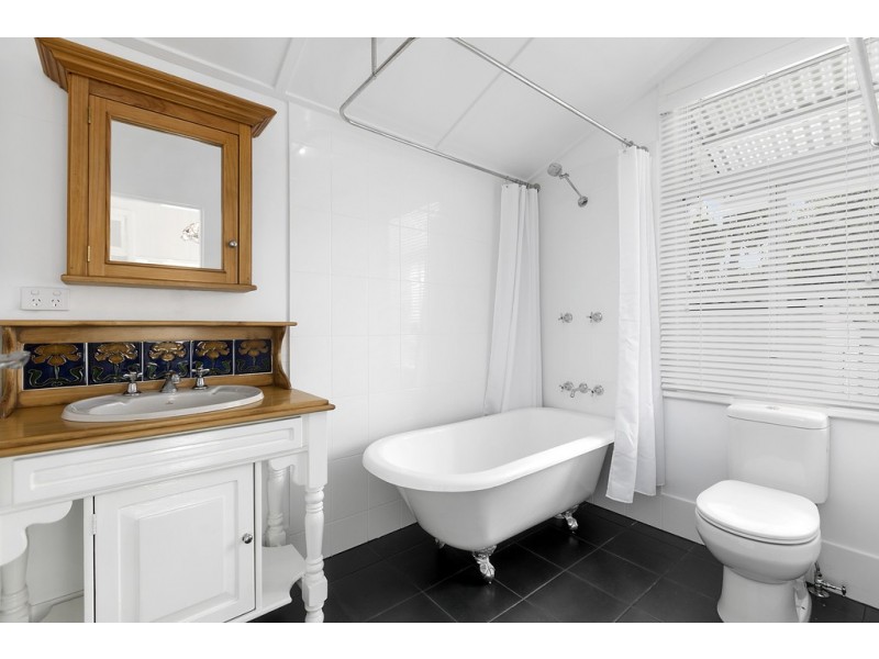 30 Young Street, Annerley QLD 4103