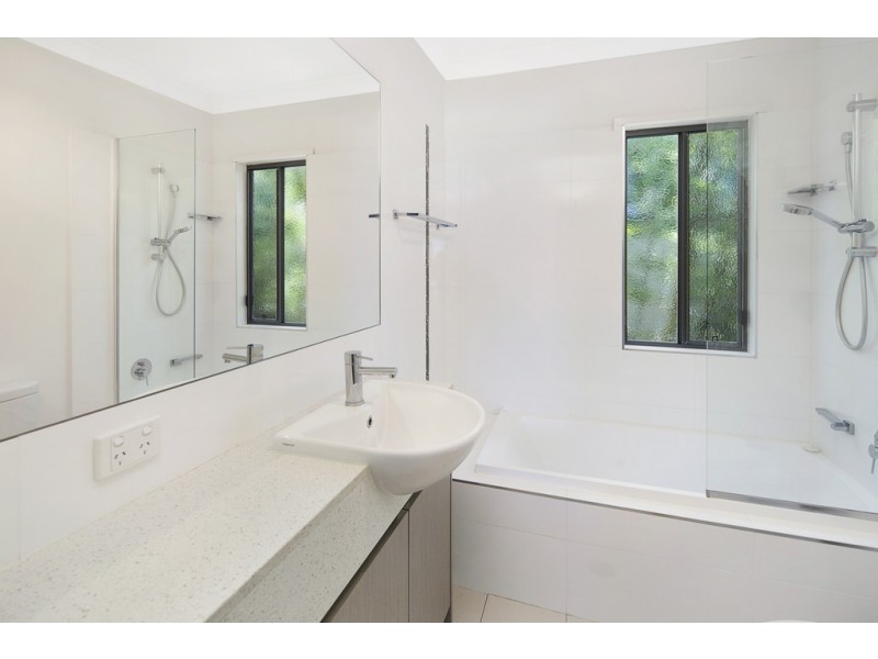 2/59 Clive Street, Annerley QLD 4103
