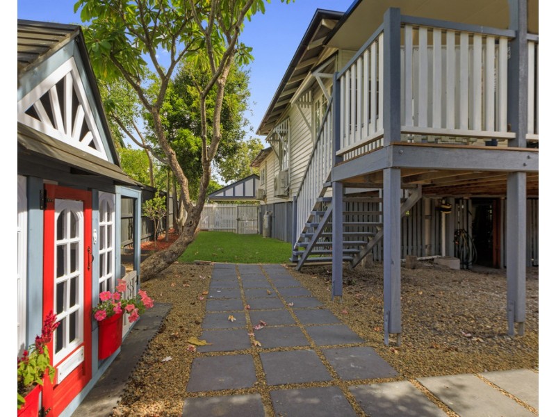 61 Venner Road, Annerley QLD 4103