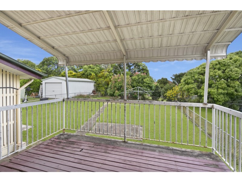 10 Burn Street, Camp Hill QLD 4152