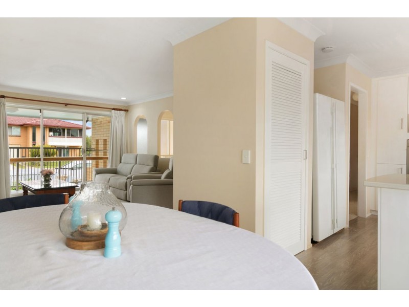 94 Highgate Street, Coopers Plains QLD 4108