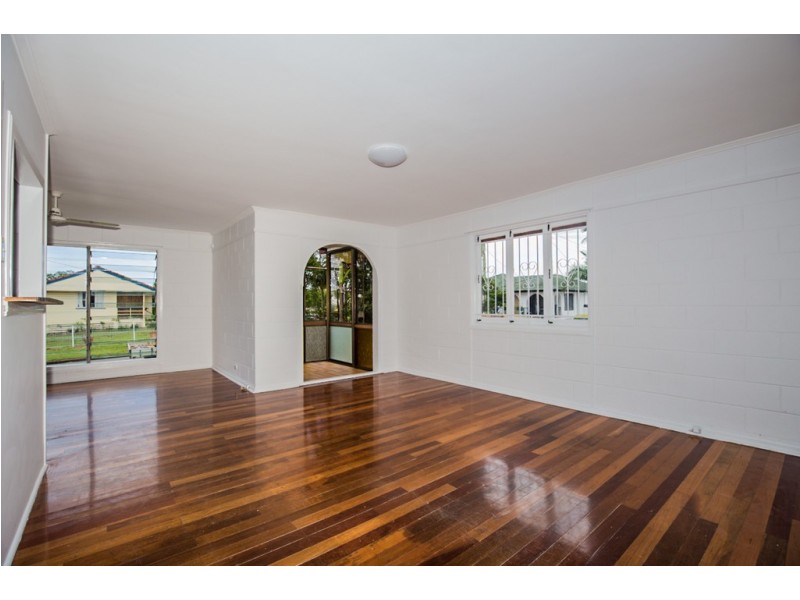 2 Flaxton Street, Acacia Ridge QLD 4110