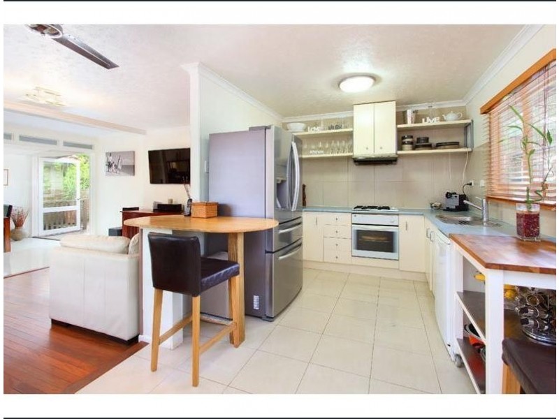 138 Bapaume Road, Holland Park West QLD 4121