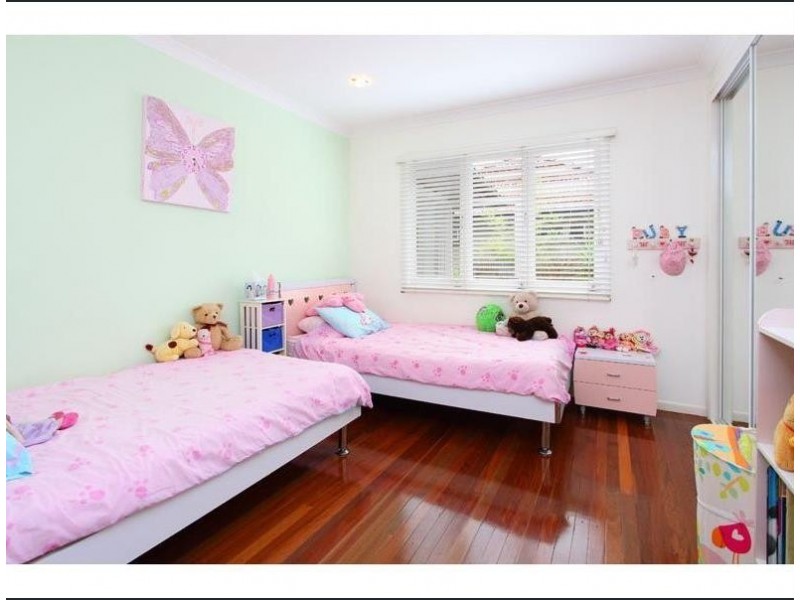 138 Bapaume Road, Holland Park West QLD 4121