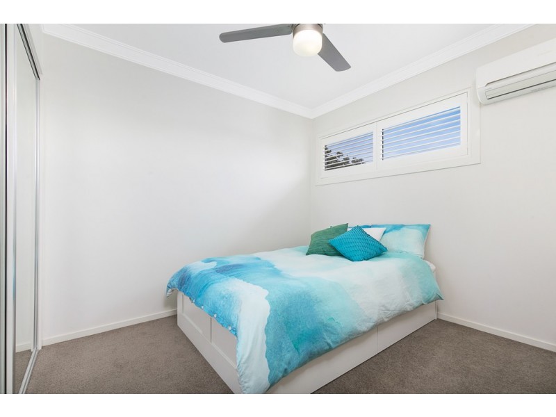 2/50 Ferndale Street, Annerley QLD 4103