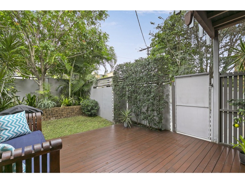 2/50 Ferndale Street, Annerley QLD 4103