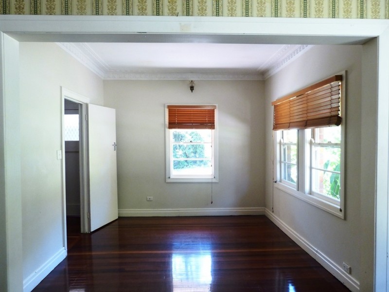 49 Payne St, Indooroopilly QLD 4068