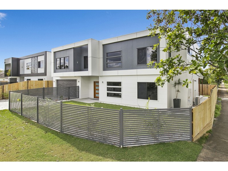 8 Cricket Street, Coopers Plains QLD 4108