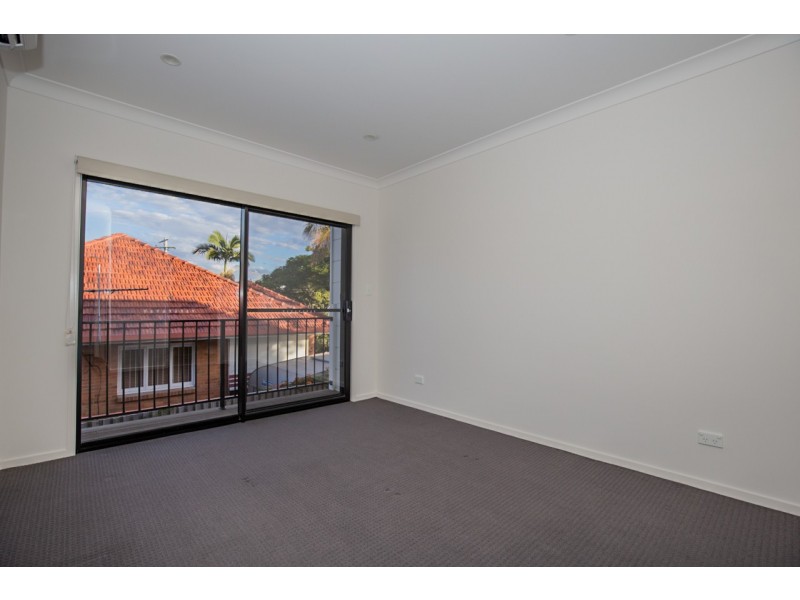 2/22 Goodwin Terrace, Moorooka QLD 4105