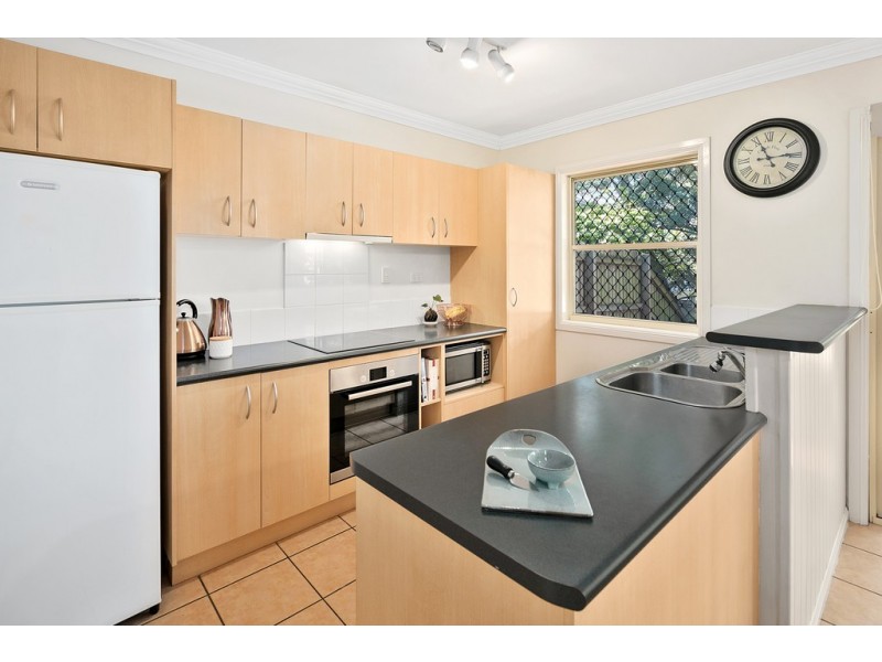 4/15 Gustavson Street, Annerley QLD 4103
