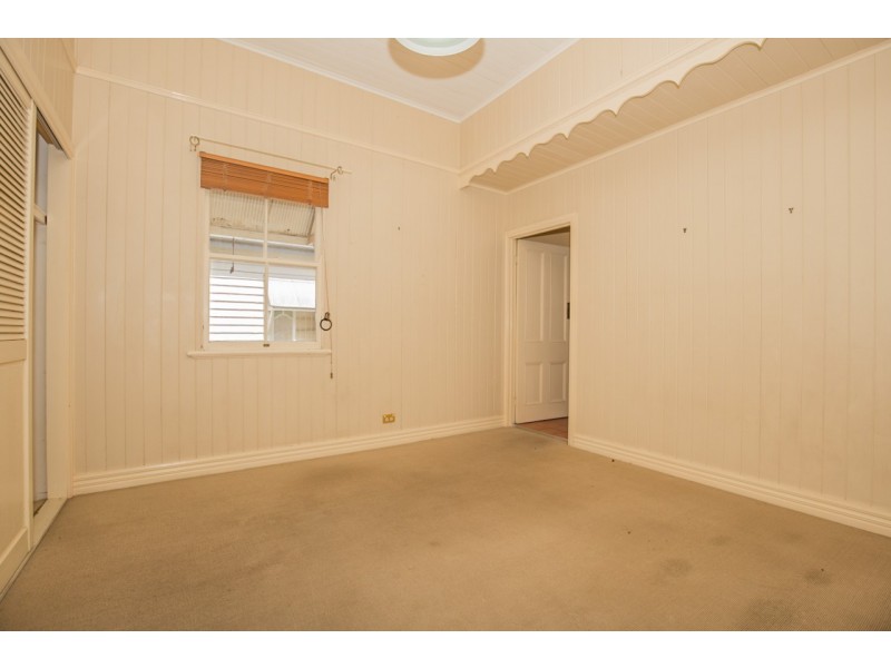 17 Laurier Street, Annerley QLD 4103