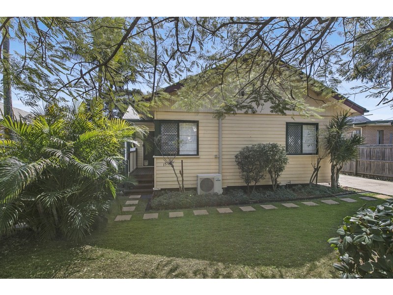 15 Hanify Street, Acacia Ridge QLD 4110