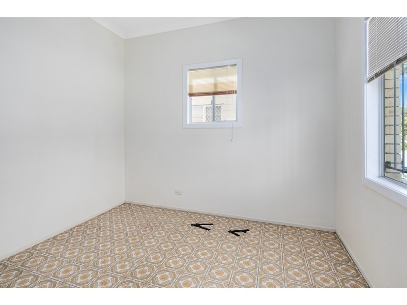 68 Deighton Road, Dutton Park QLD 4102