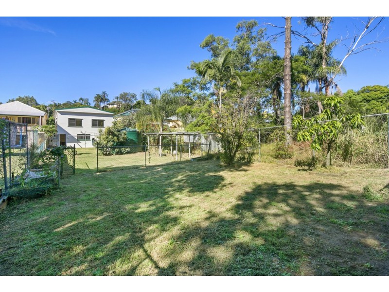 68 Deighton Road, Dutton Park QLD 4102