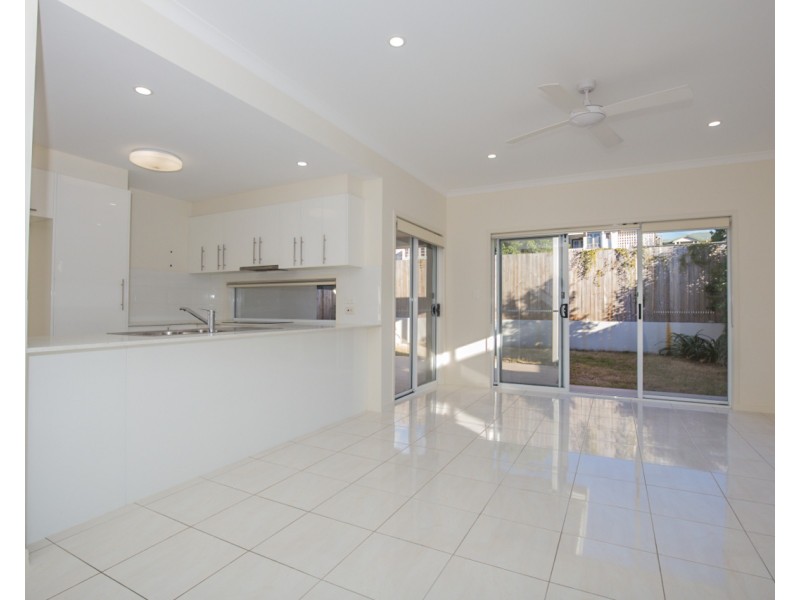 4/31 Helles Street, Moorooka QLD 4105