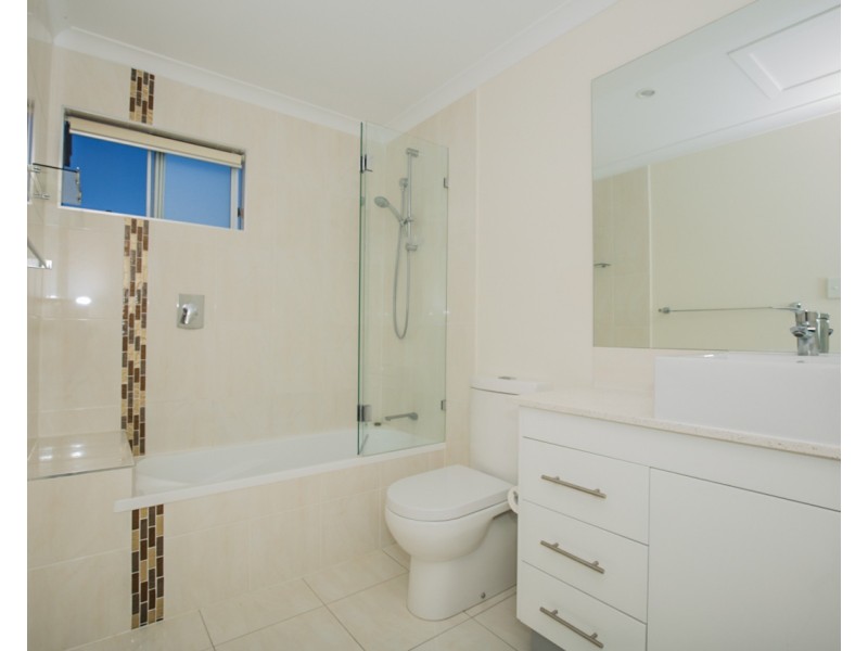 4/31 Helles Street, Moorooka QLD 4105