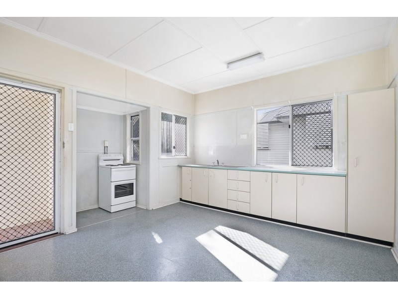 28 Vereker Street, Coopers Plains QLD 4108