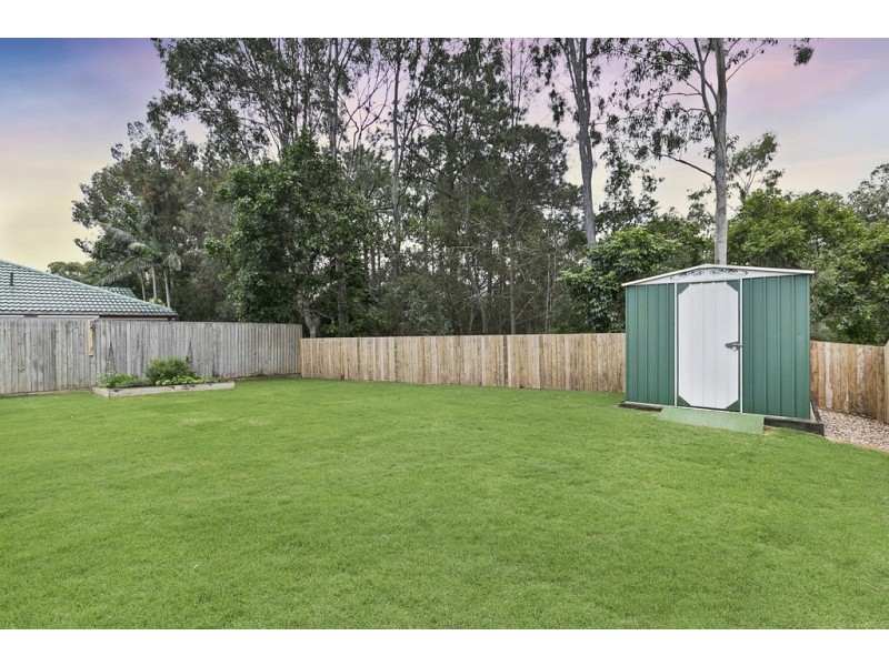 6 Bishop Place, Coopers Plains QLD 4108