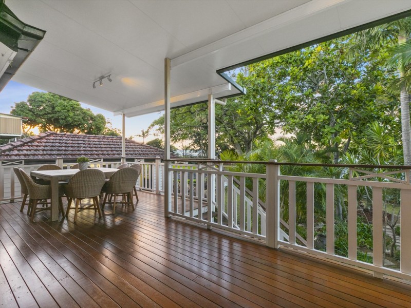 88 Cracknell Road, Annerley QLD 4103