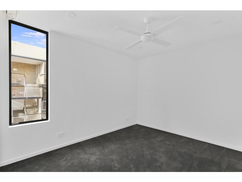 204/27-31 Ekibin Rd, Annerley QLD 4103