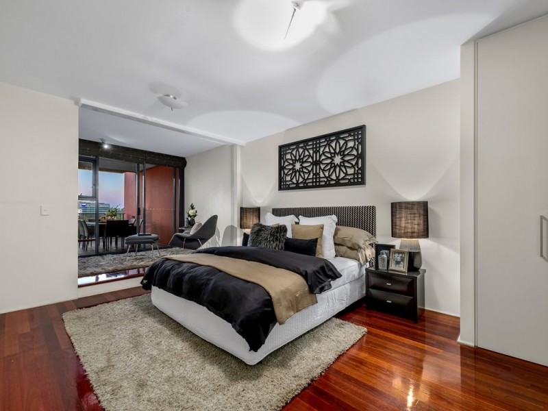 2403/184 Grey Street, South Brisbane QLD 4101