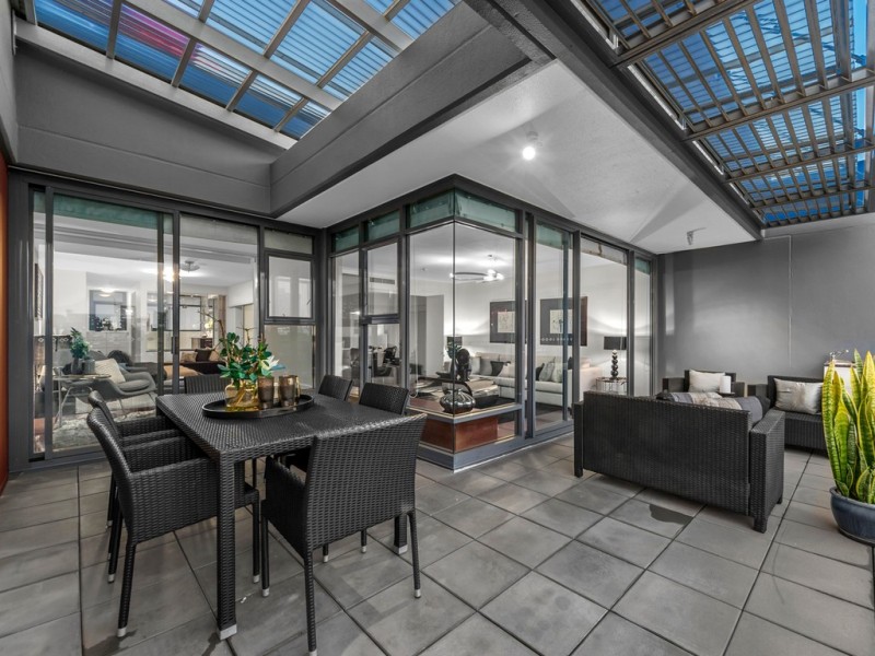 2403/184 Grey Street, South Brisbane QLD 4101