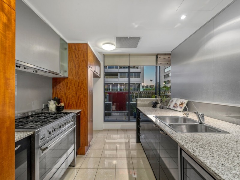 2403/184 Grey Street, South Brisbane QLD 4101