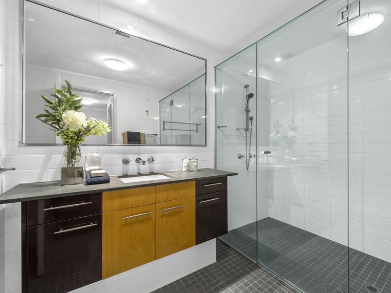 2403/184 Grey Street, South Brisbane QLD 4101