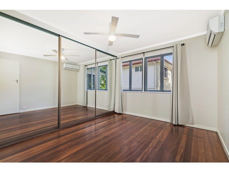 26 Aylton Street, Coopers Plains QLD 4108