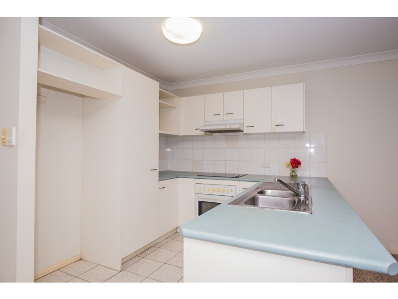 2/70 Franklin Street, Annerley QLD 4103