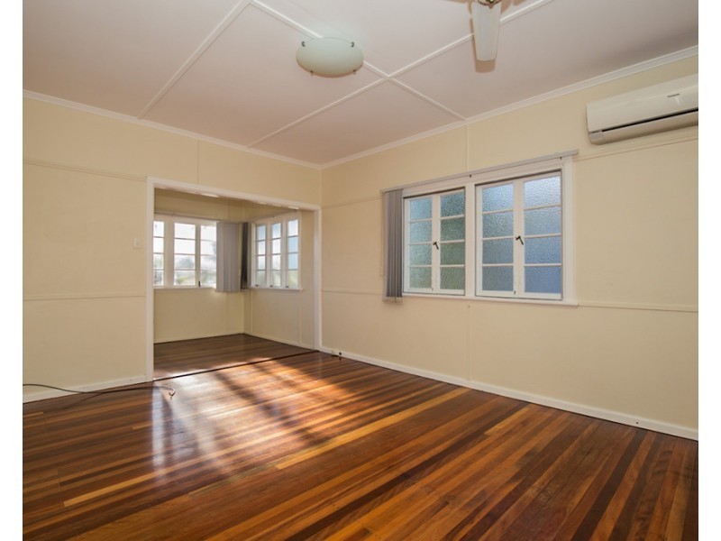18 Leeds Street, Rocklea QLD 4106