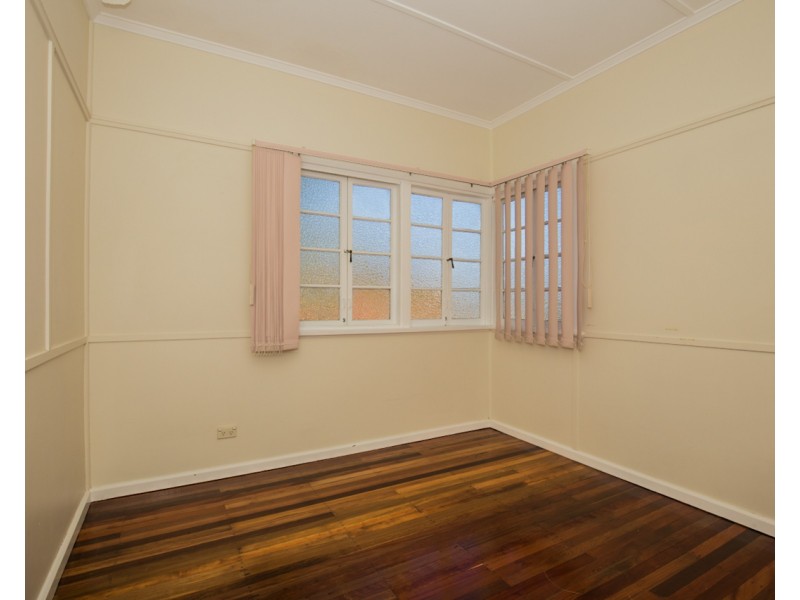 18 Leeds Street, Rocklea QLD 4106