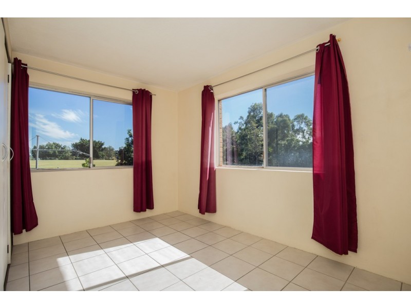 4/33 Broadmere Street, Annerley QLD 4103