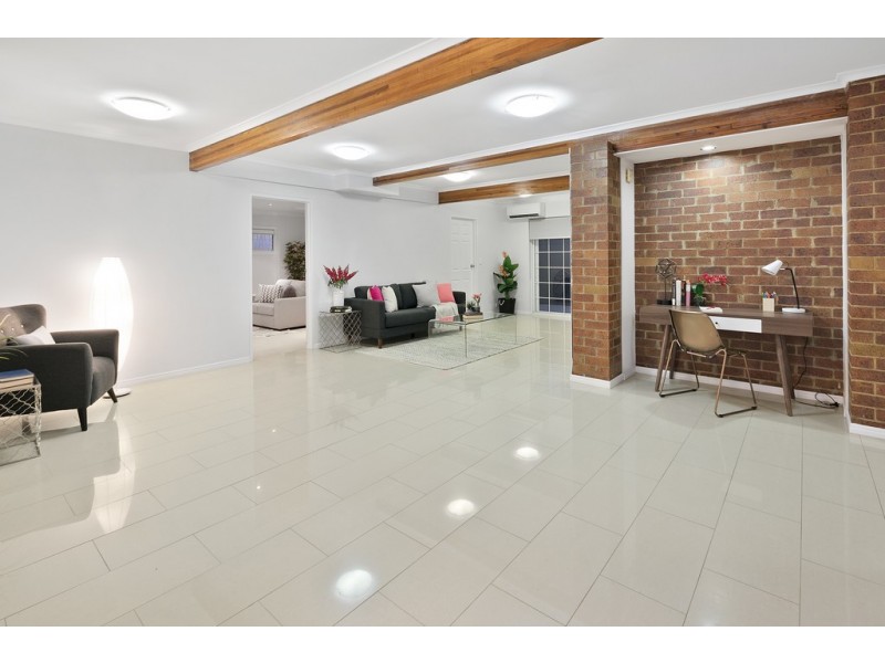 36 Durimbil Street, Camp Hill QLD 4152