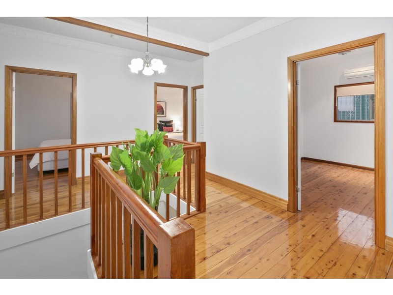 36 Durimbil Street, Camp Hill QLD 4152