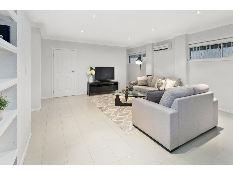 36 Durimbil Street, Camp Hill QLD 4152