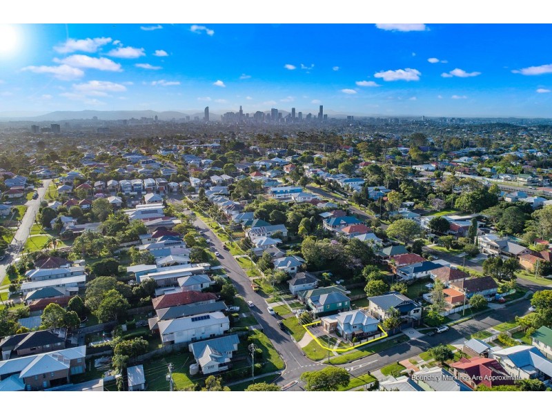 36 Durimbil Street, Camp Hill QLD 4152