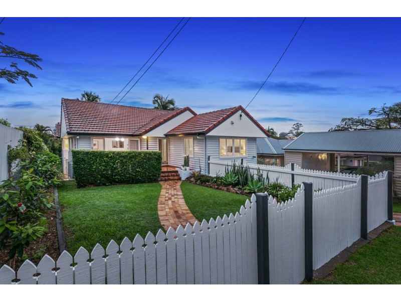 501 Cavendish Road, Coorparoo QLD 4151
