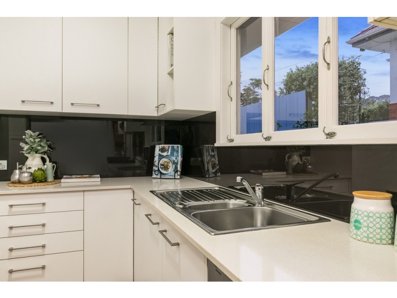 501 Cavendish Road, Coorparoo QLD 4151